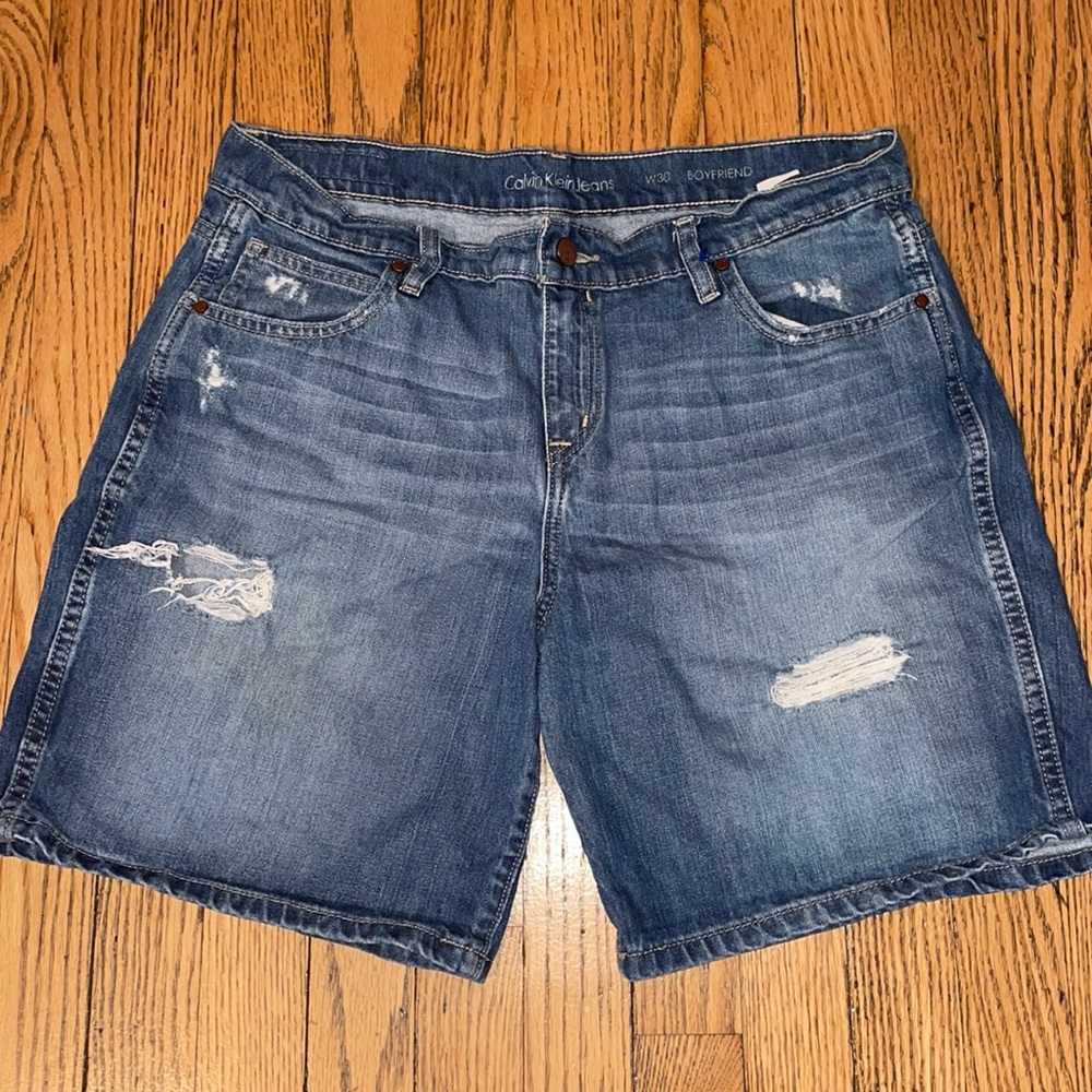 Calvin Klein Jean shorts W30 Boyfriend